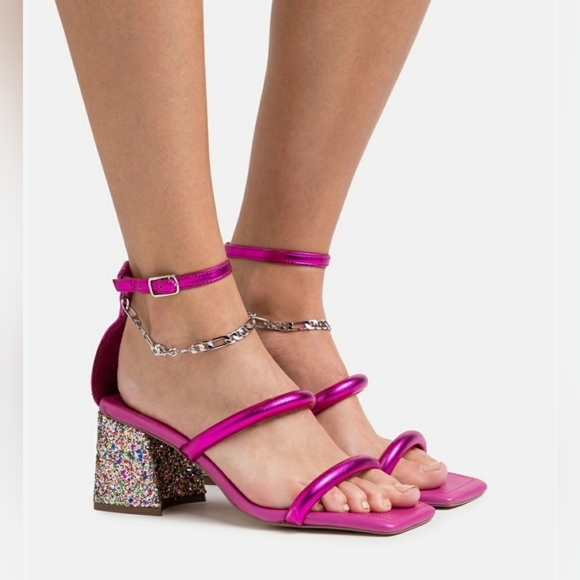348- Free People Parker Chain Heel Magenta Metallic Size 7.5 NWT - Picture 1 of 12